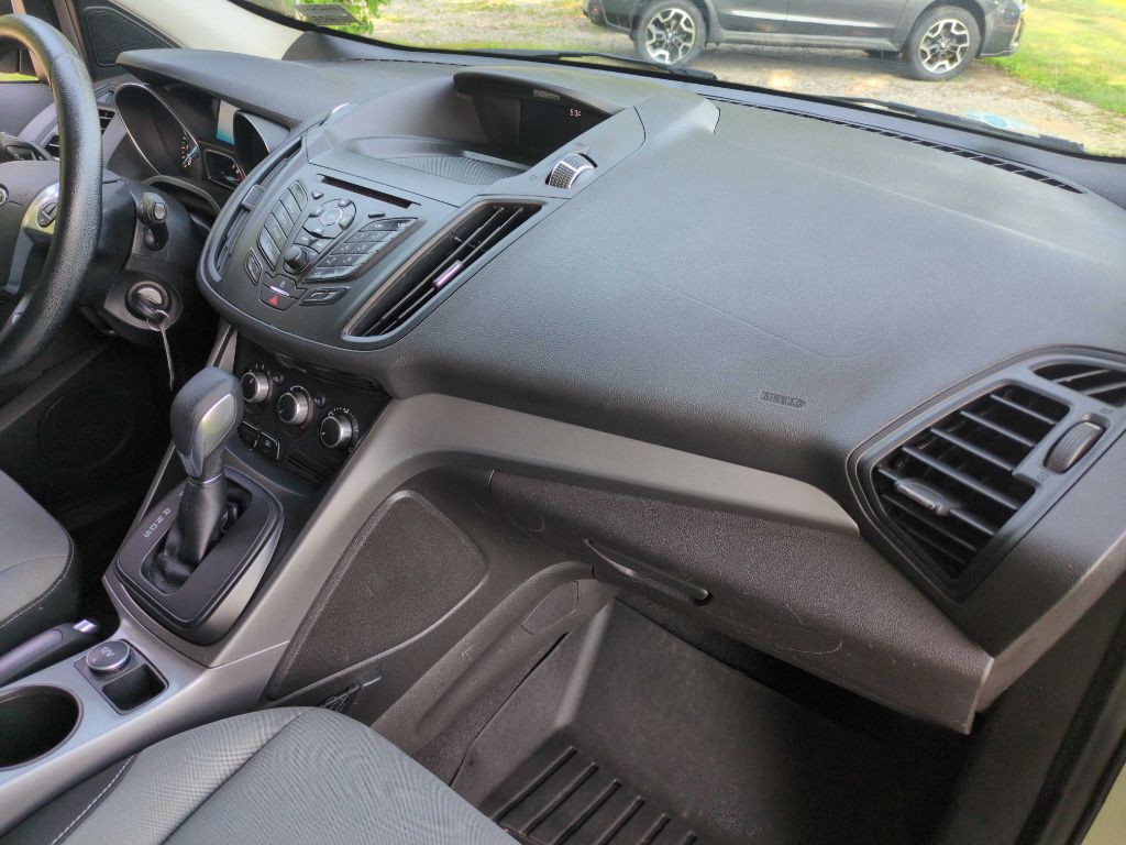 2016 Ford Escape Image 13