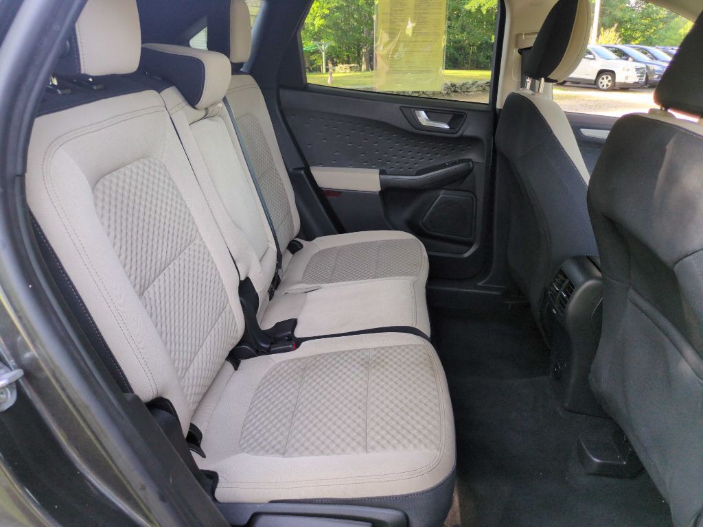 2020 Ford Escape Image 13
