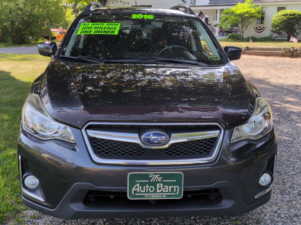2016 Subaru Crosstrek Image 2