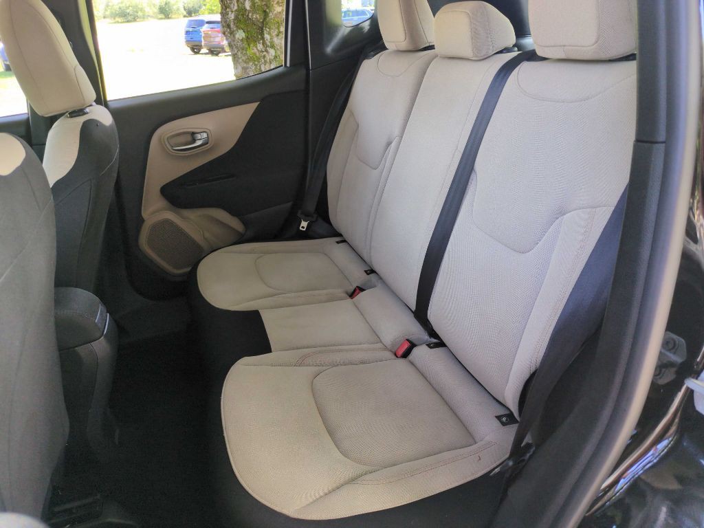 2019 Jeep Renegade Image 8