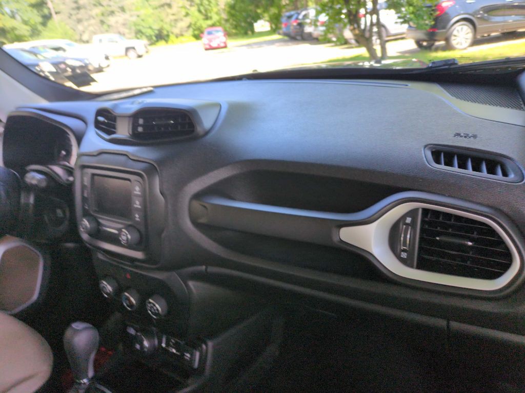 2019 Jeep Renegade Image 12