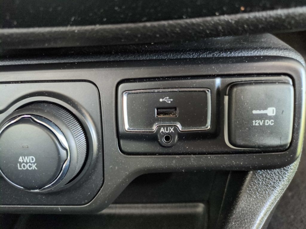 2019 Jeep Renegade Image 16