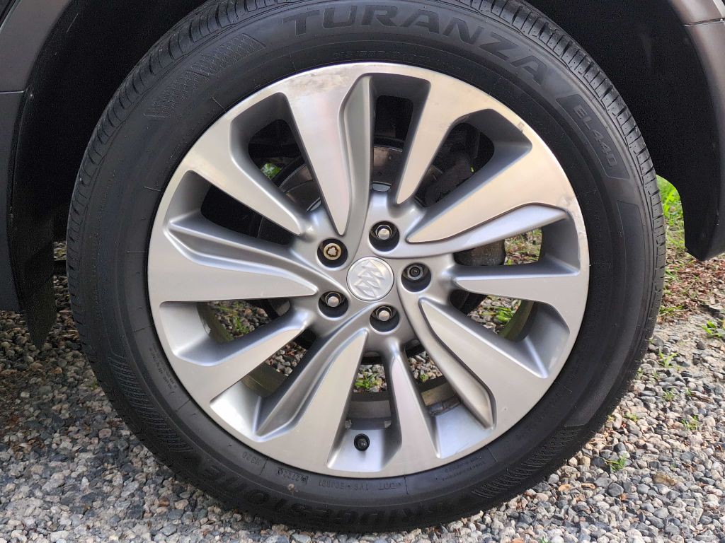 2019 Buick Enclave Image 6