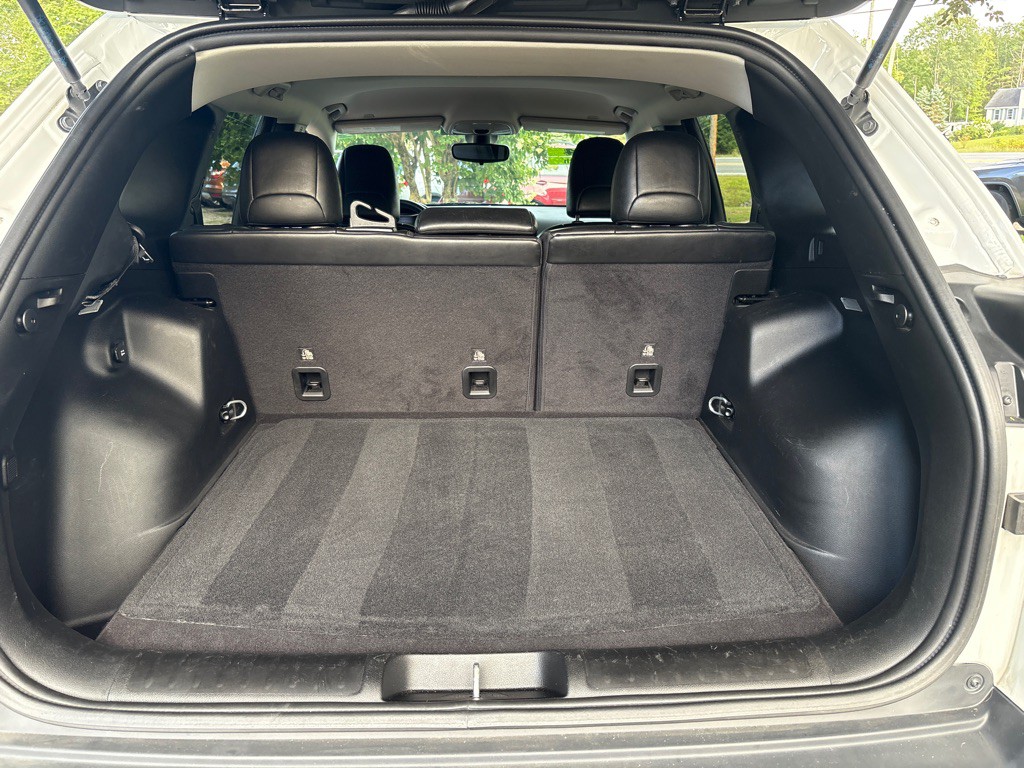 2019 Jeep Cherokee Image 11