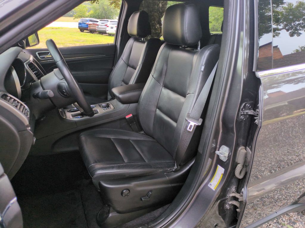 2018 Jeep Grand Cherokee Image 9