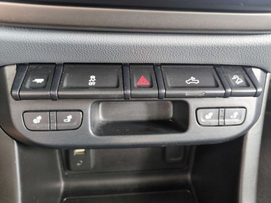 2016 Chevrolet Colorado Image 17