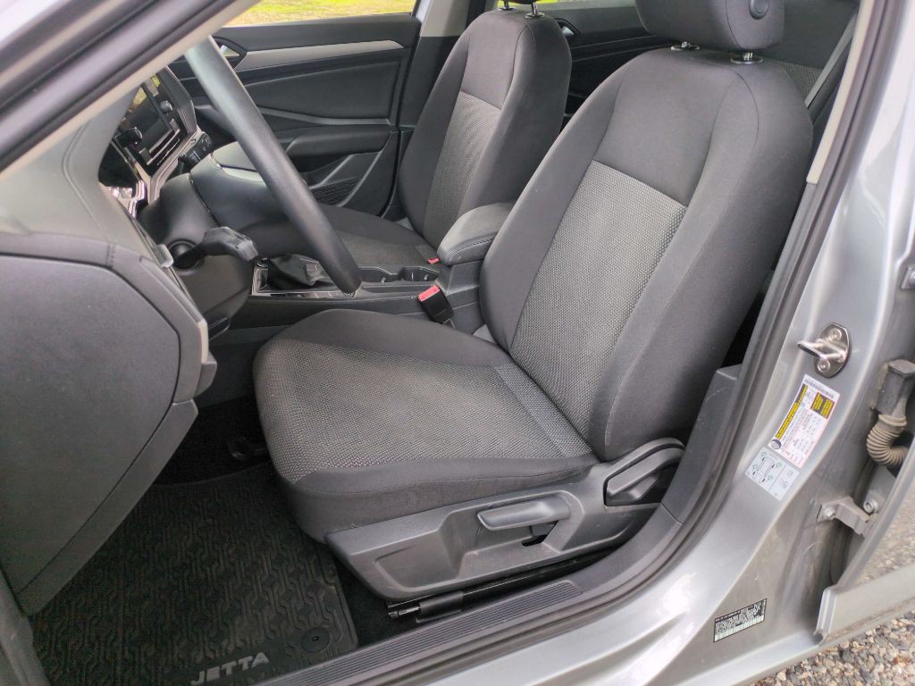 2019 Volkswagen Jetta Image 7