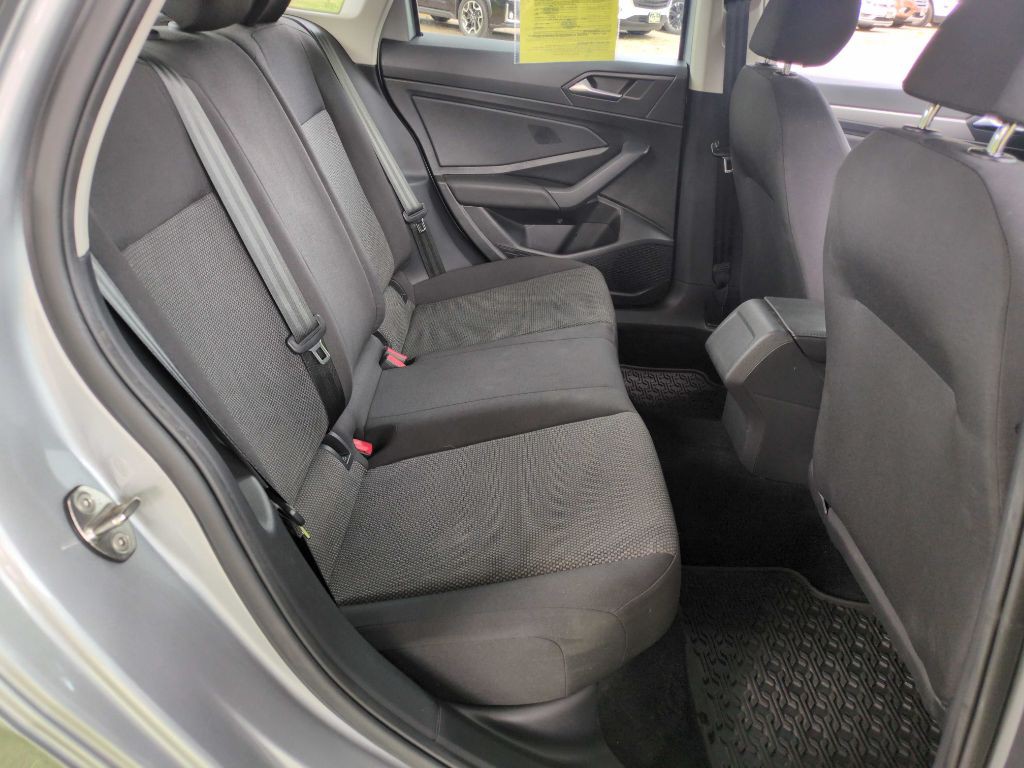 2019 Volkswagen Jetta Image 9