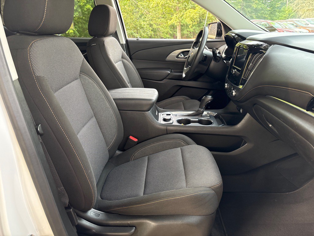2020 Chevrolet Traverse Image 14