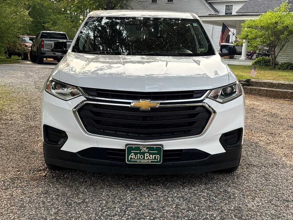 2020 Chevrolet Traverse Image 2