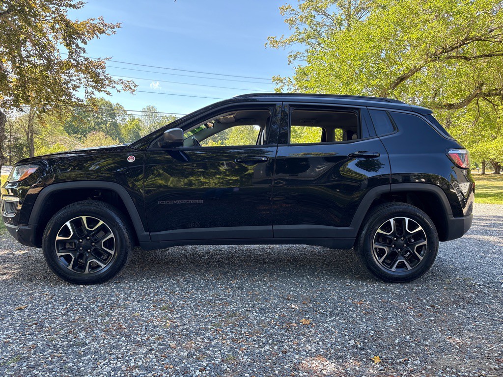 2020 Jeep Compass Image 3