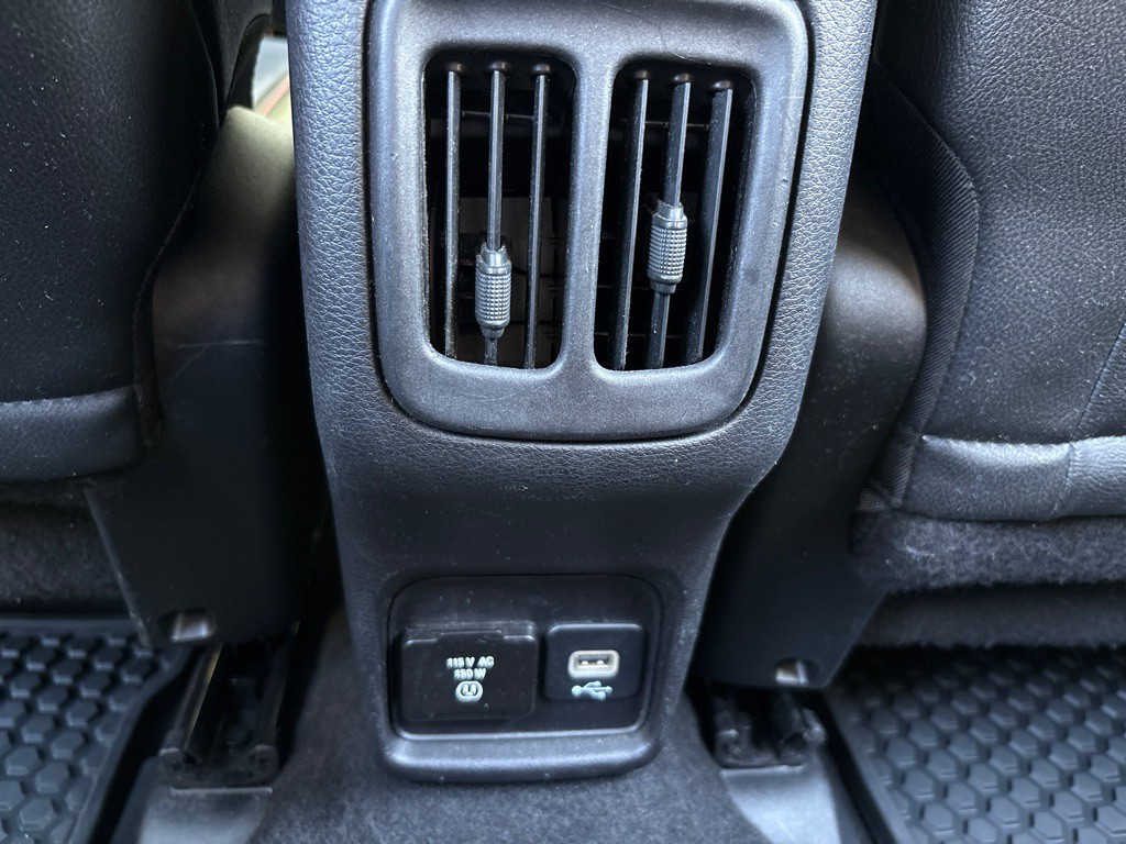 2020 Jeep Compass Image 18
