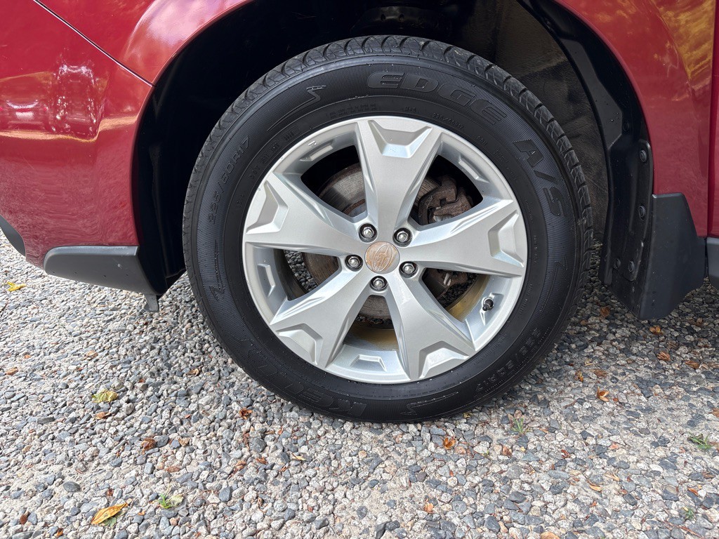 2014 Subaru Forester Image 6