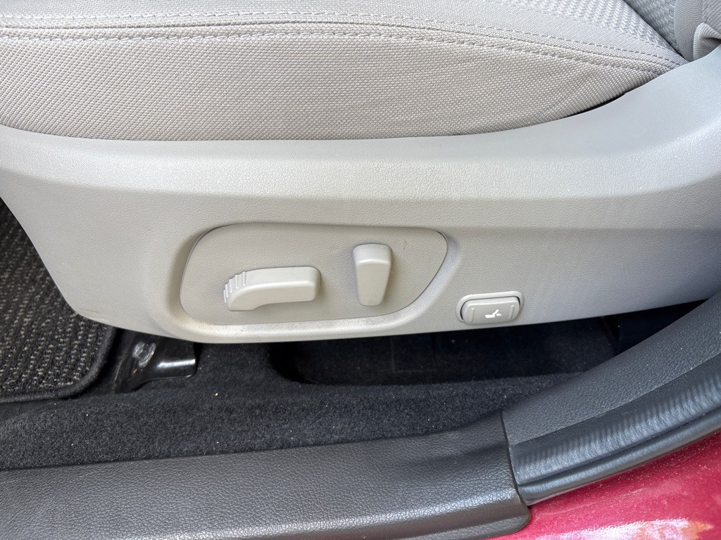 2014 Subaru Forester Image 18