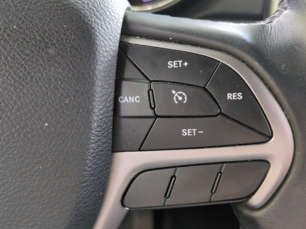 2019 Jeep Grand Cherokee Image 26