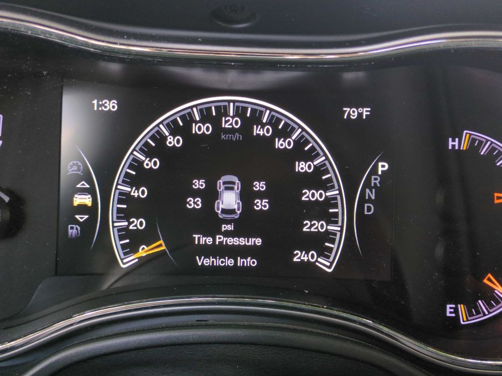 2019 Jeep Grand Cherokee Image 28