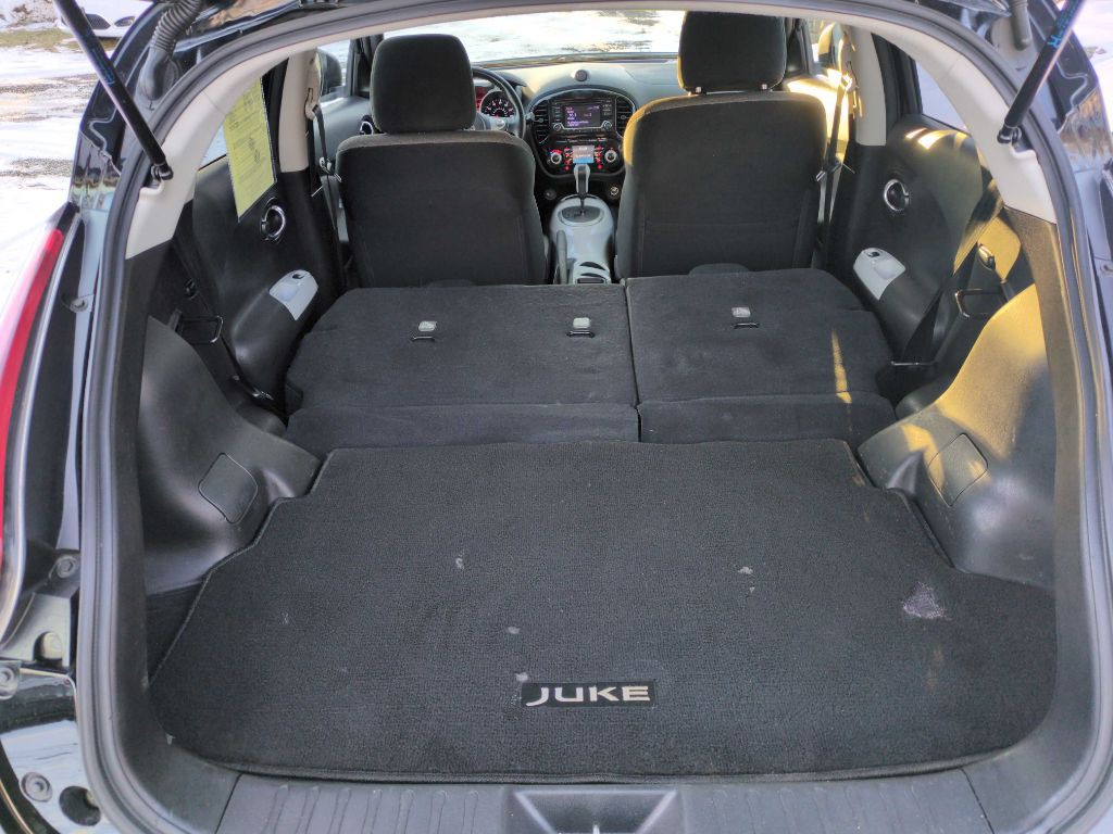 2017 Nissan Juke Image 28