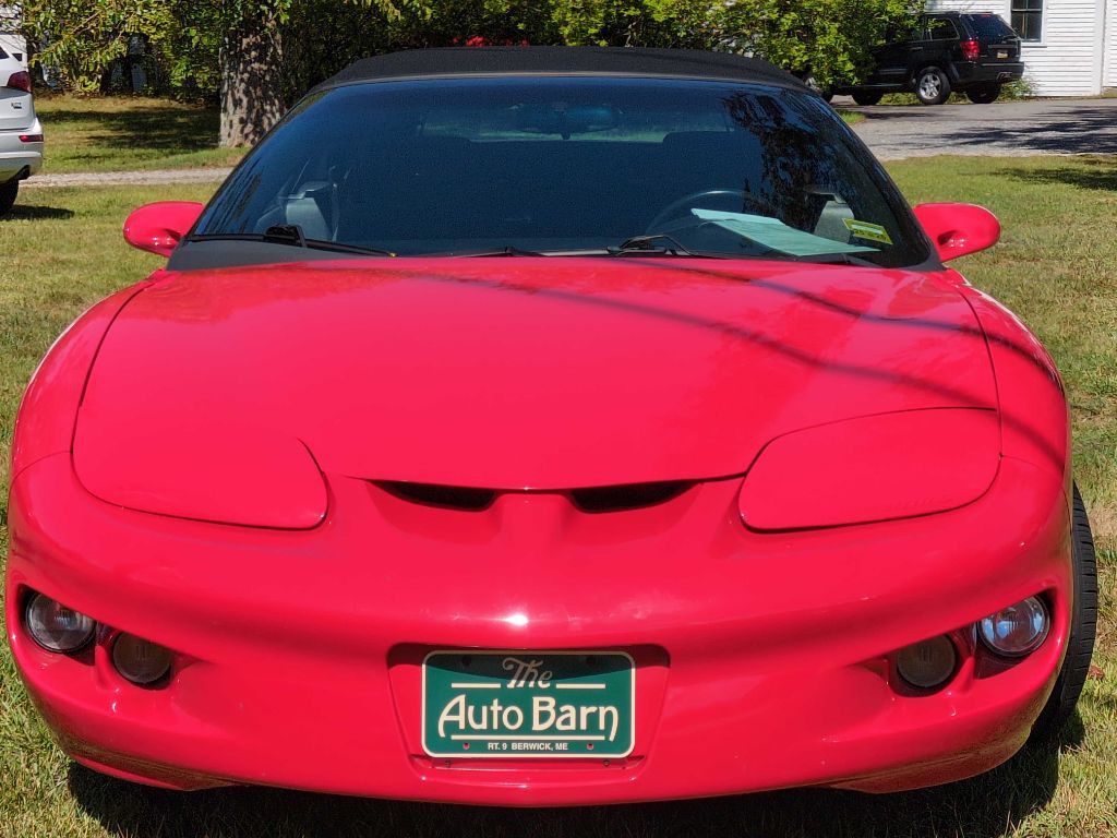 2002 Pontiac Firebird Image 3