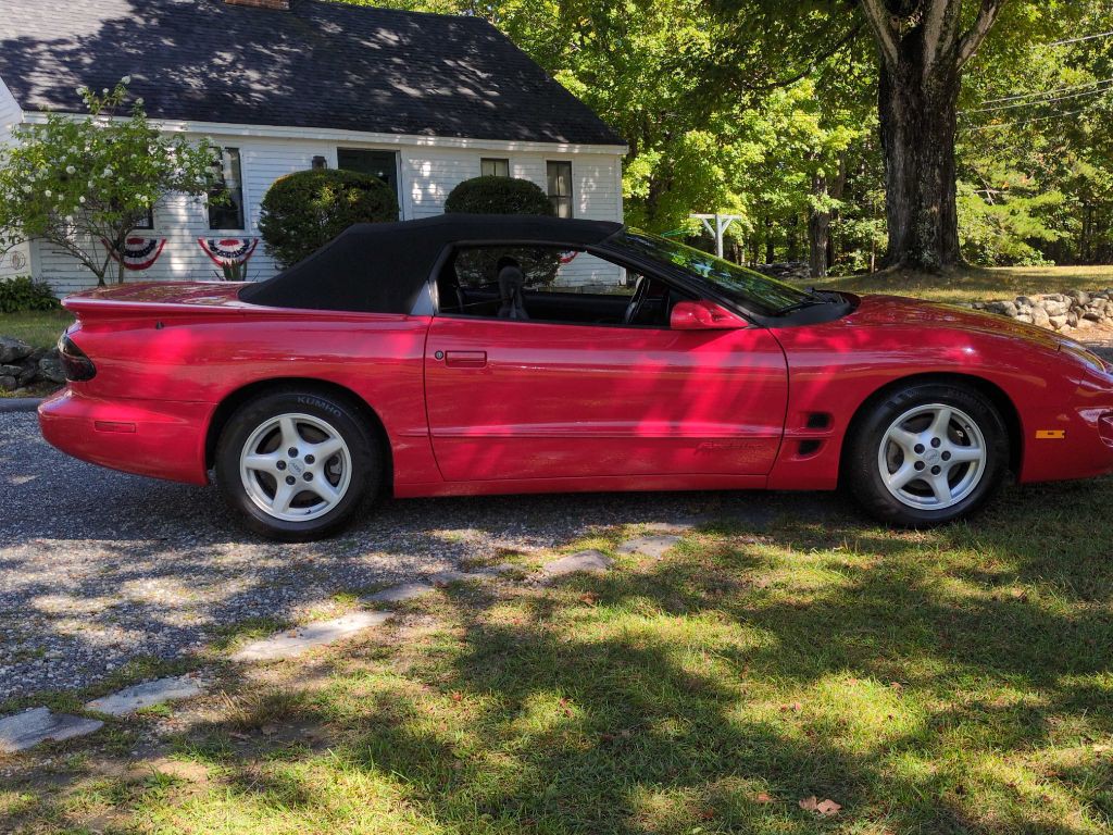 2002 Pontiac Firebird Image 7