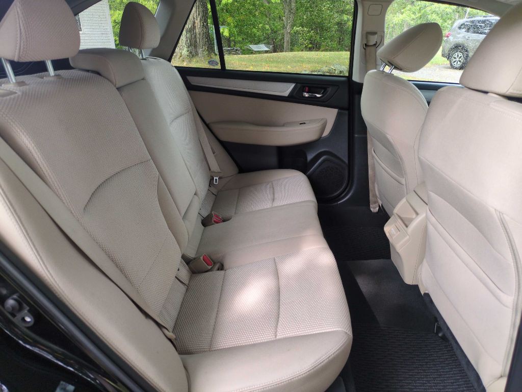 2018 Subaru Outback Image 13