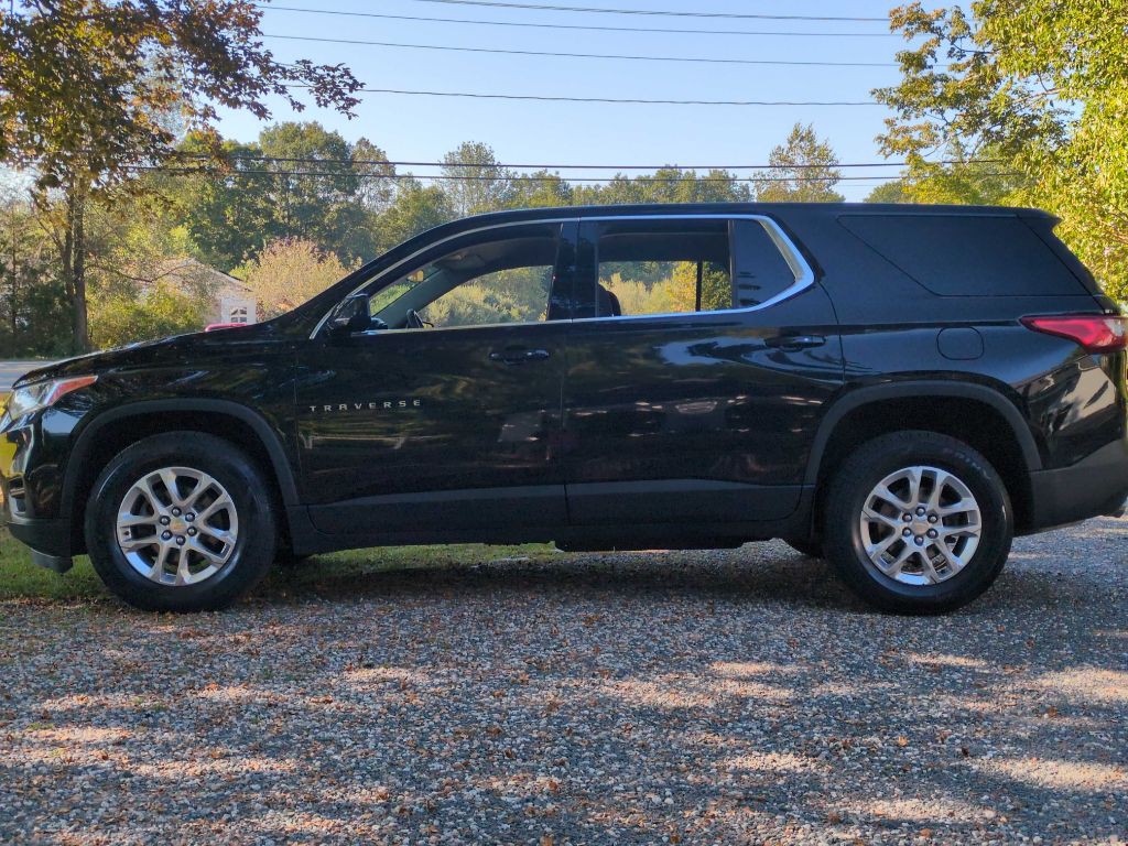 2020 Chevrolet Traverse Image 3
