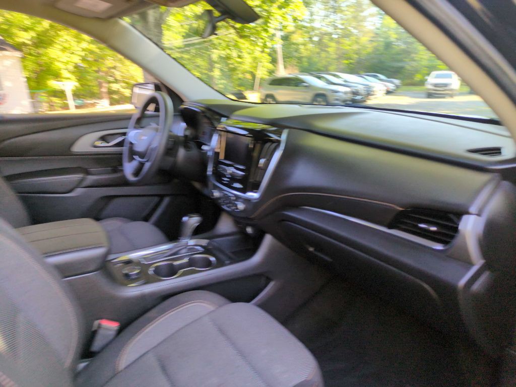 2020 Chevrolet Traverse Image 17