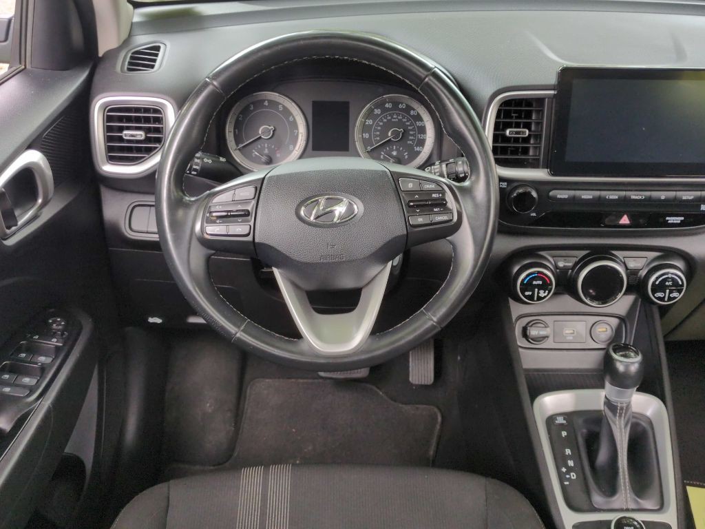 2020 Hyundai Venue Image 8
