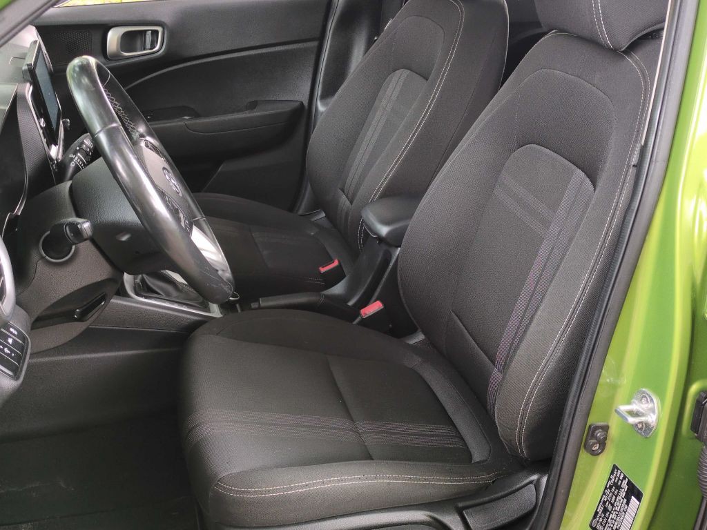 2020 Hyundai Venue Image 31
