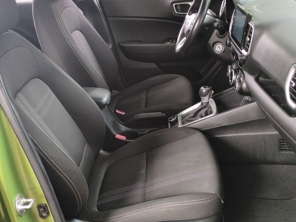 2020 Hyundai Venue Image 35