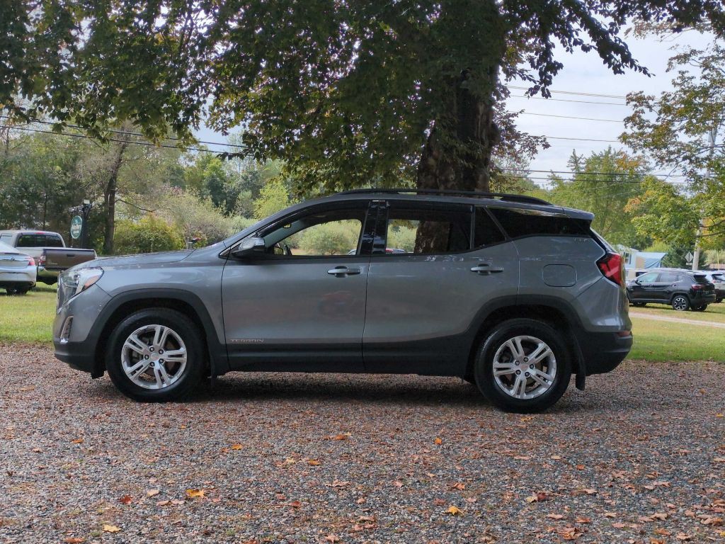 2020 GMC Terrain Image 1