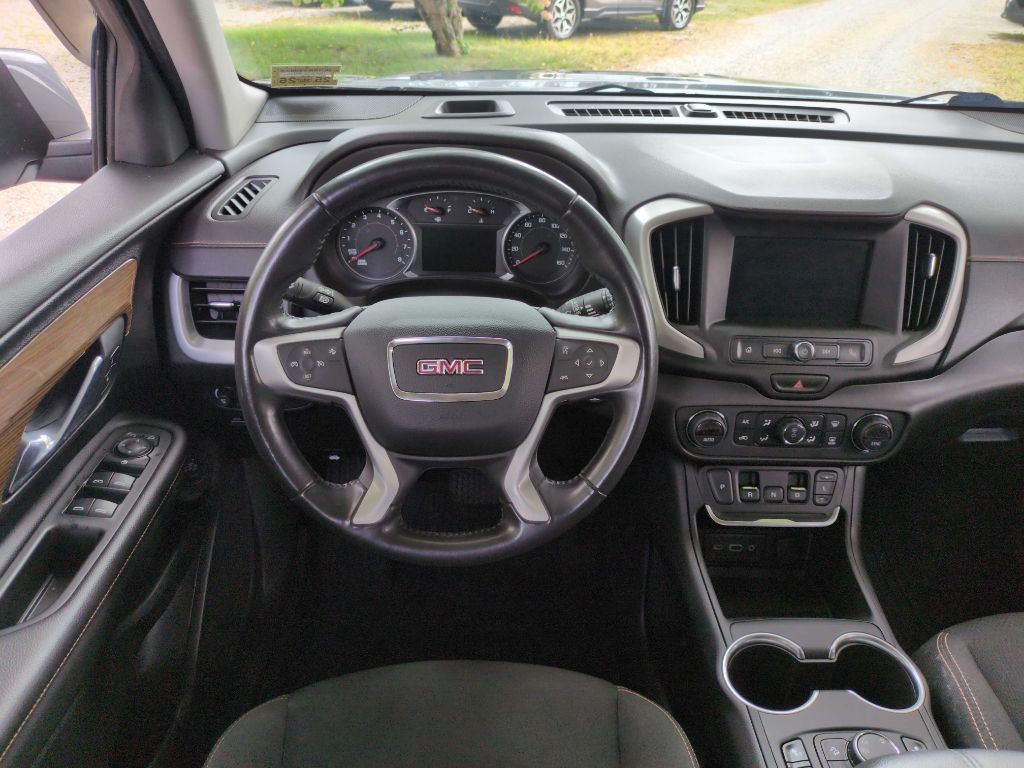2020 GMC Terrain Image 8