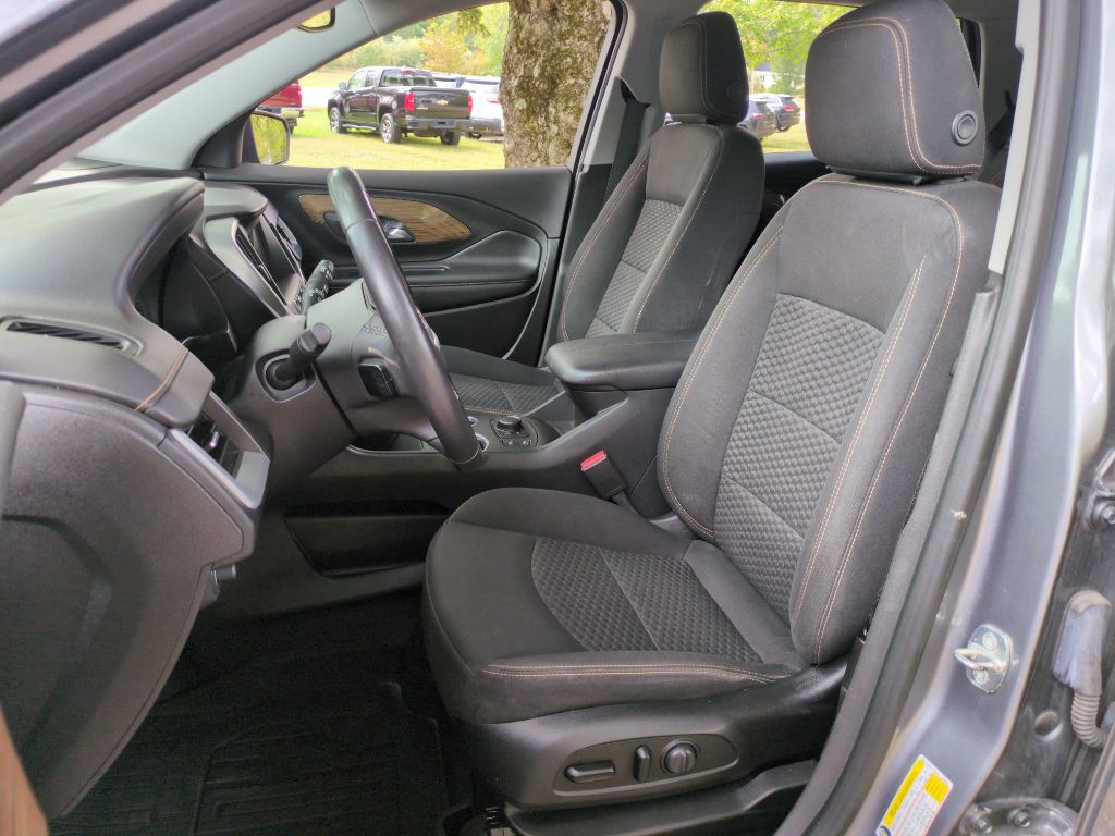 2020 GMC Terrain Image 9