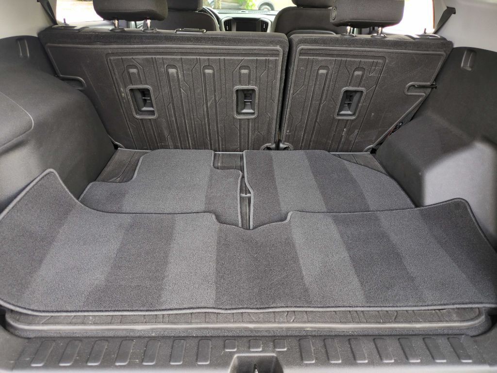 2020 GMC Terrain Image 13
