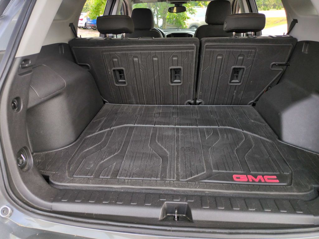 2020 GMC Terrain Image 14