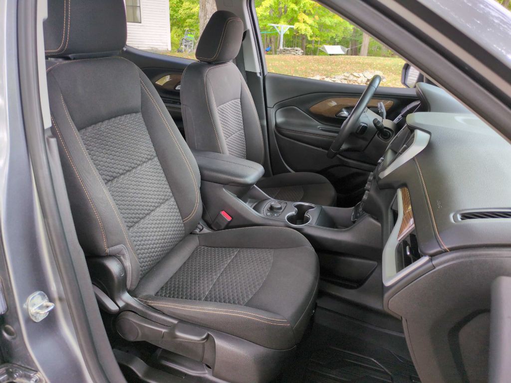 2020 GMC Terrain Image 17