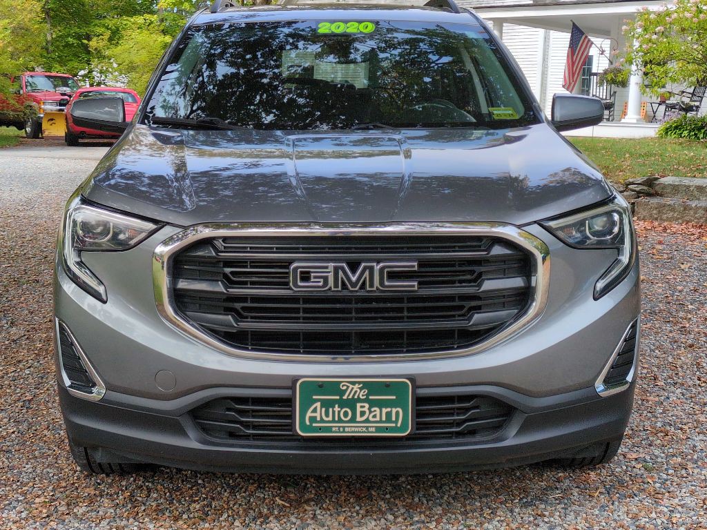 2020 GMC Terrain Image 2