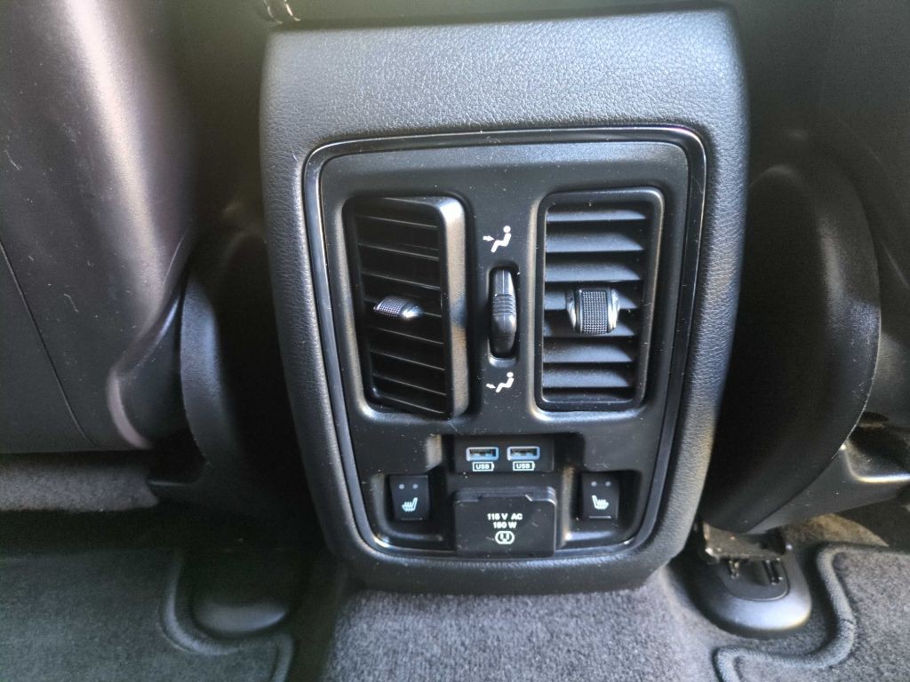 2015 Jeep Grand Cherokee Image 24