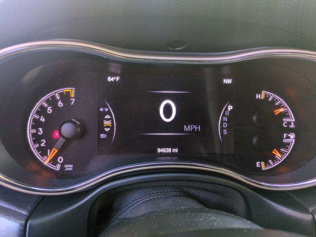 2015 Jeep Grand Cherokee Image 25