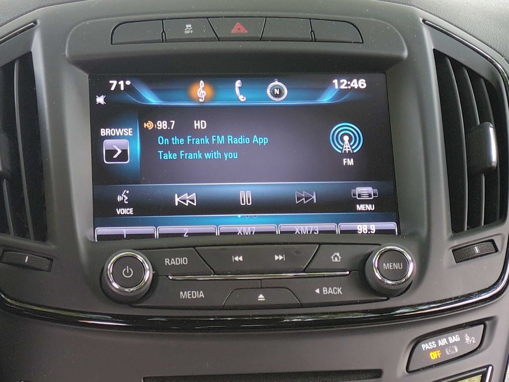 2014 Buick Regal Image 16