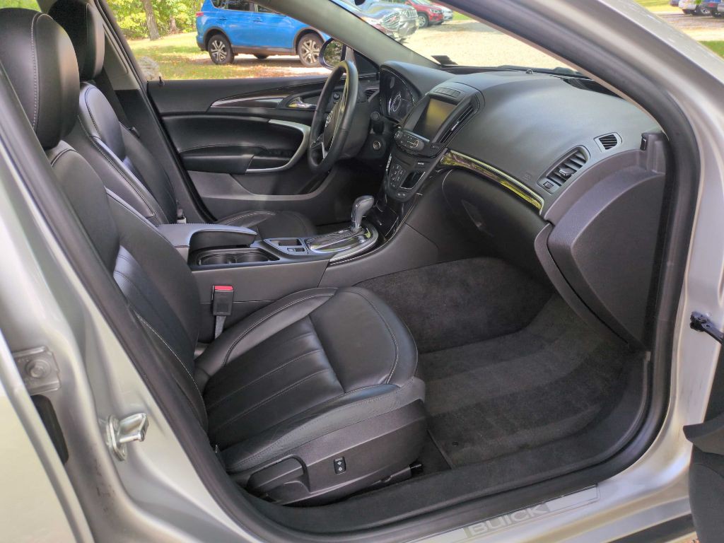 2014 Buick Regal Image 21