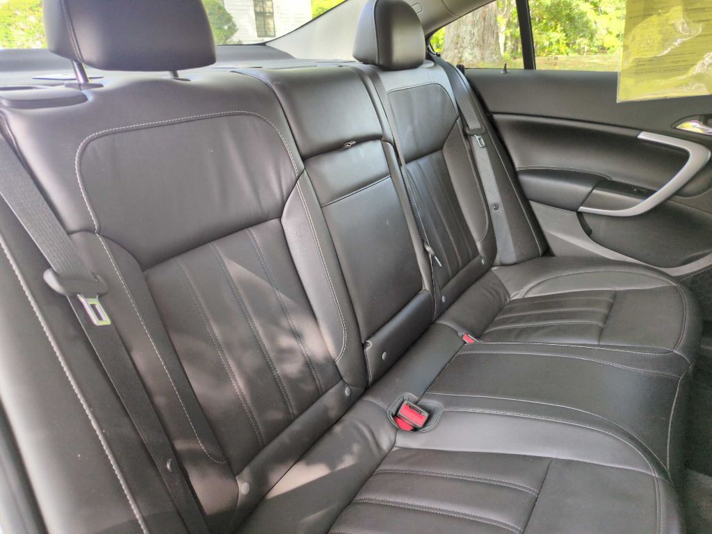 2014 Buick Regal Image 23