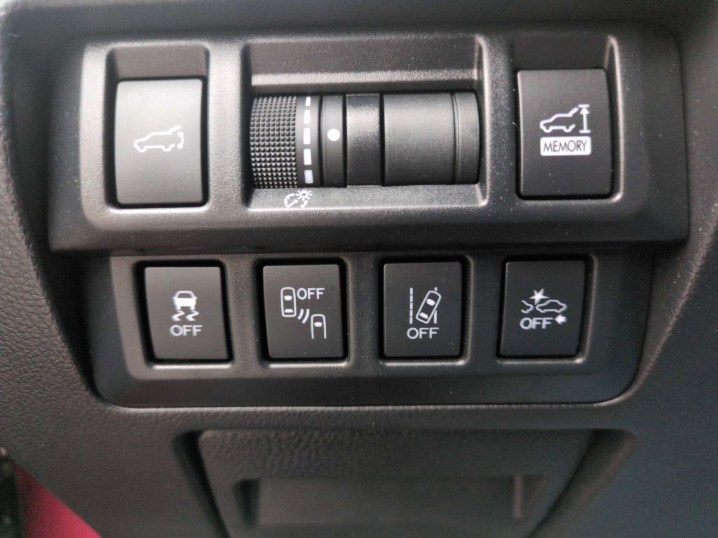 2018 Subaru Outback Image 25