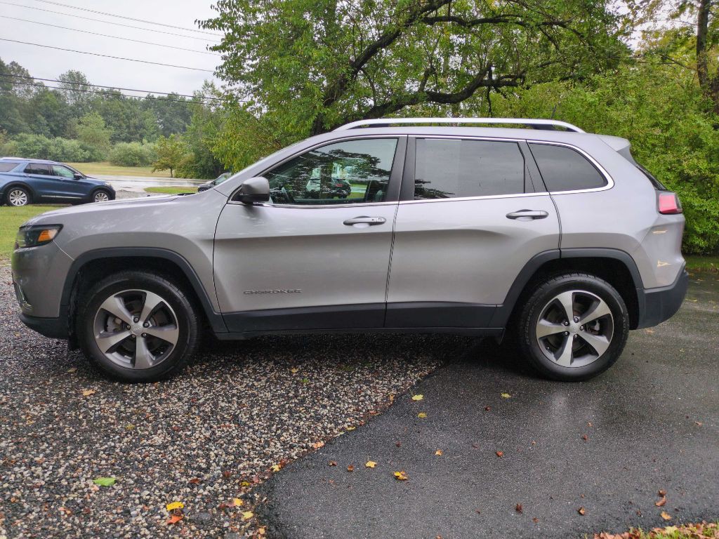 2020 Jeep Cherokee Image 3