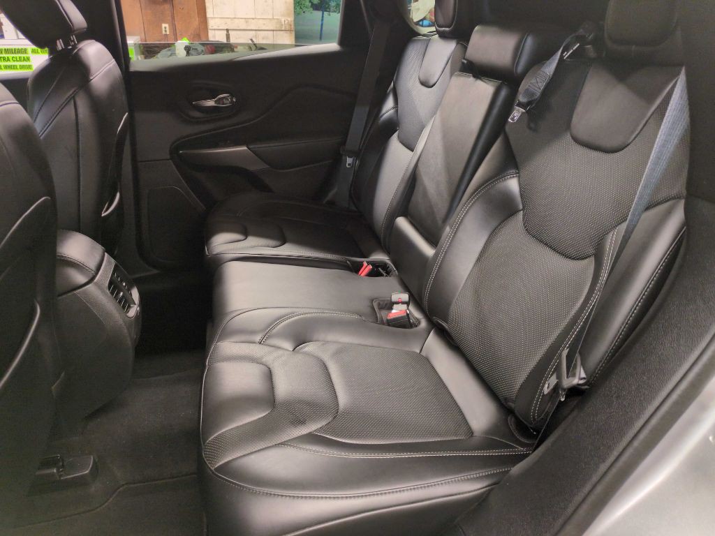 2020 Jeep Cherokee Image 10