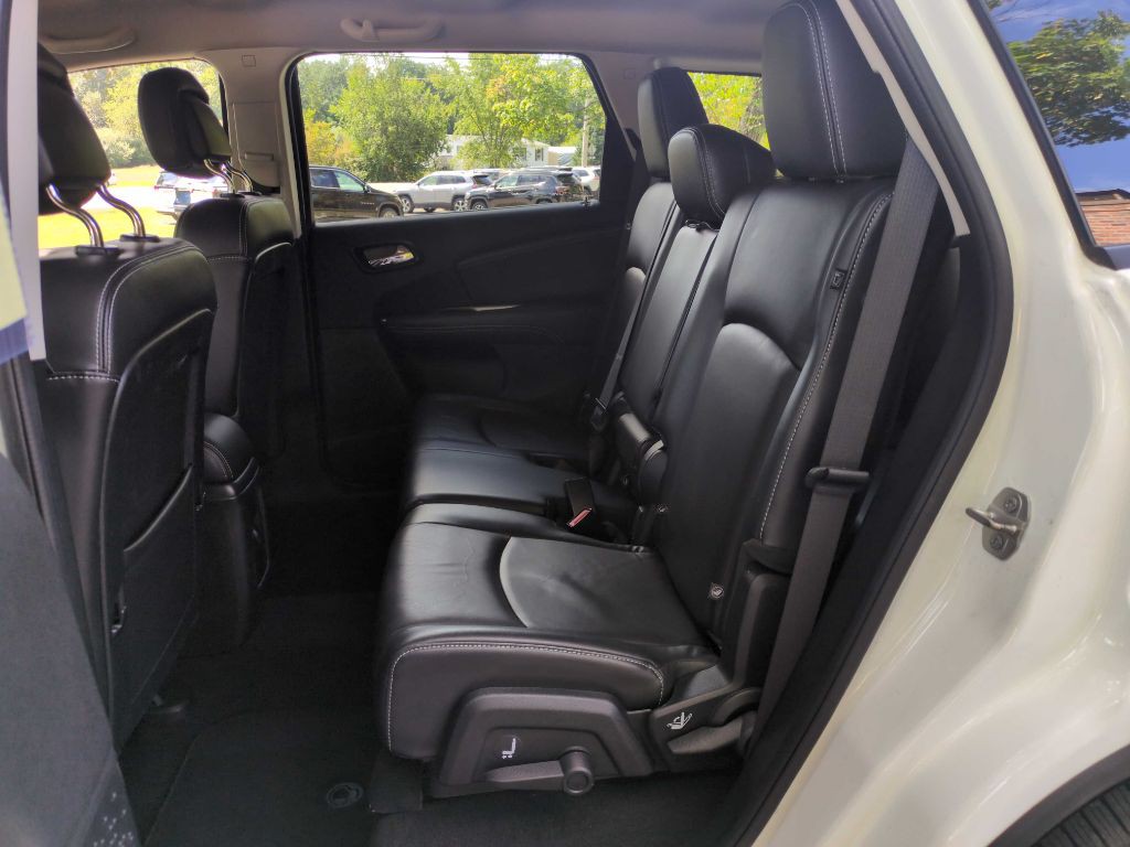 2015 Dodge Journey Image 11