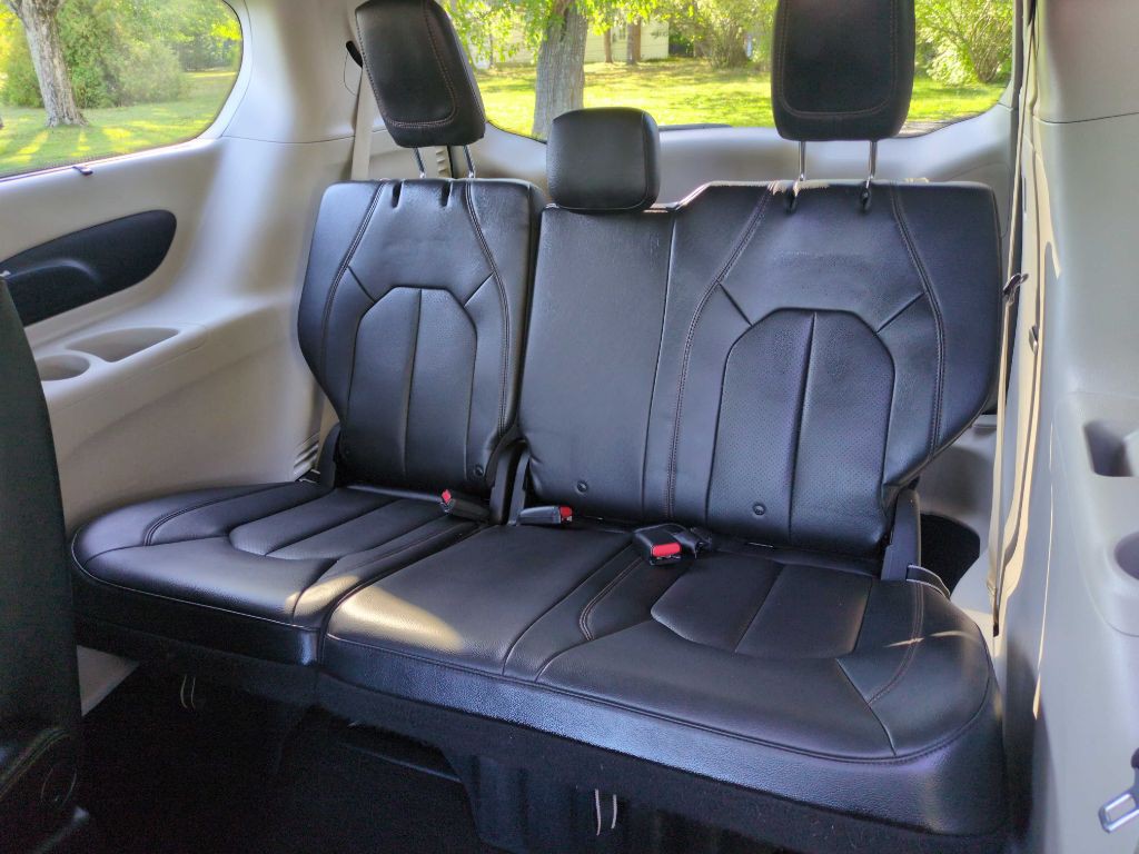 2020 Chrysler Pacifica Image 13