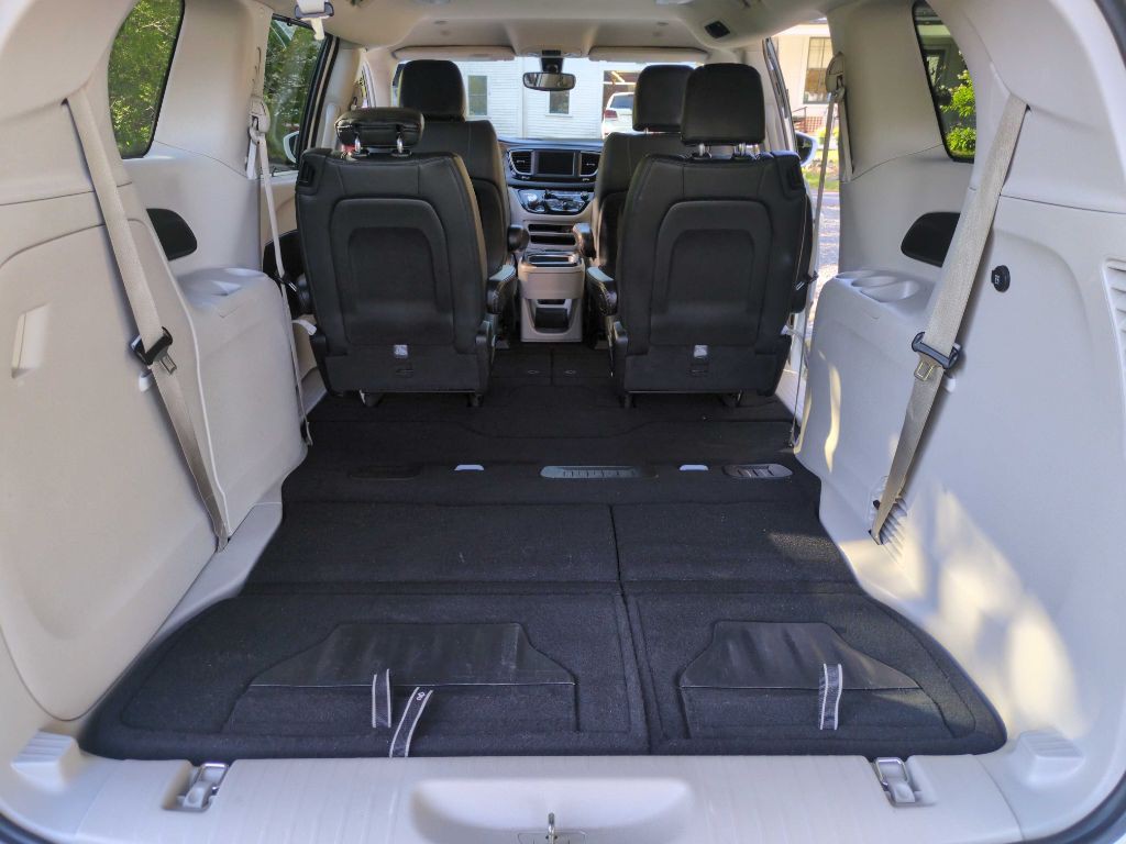2020 Chrysler Pacifica Image 16