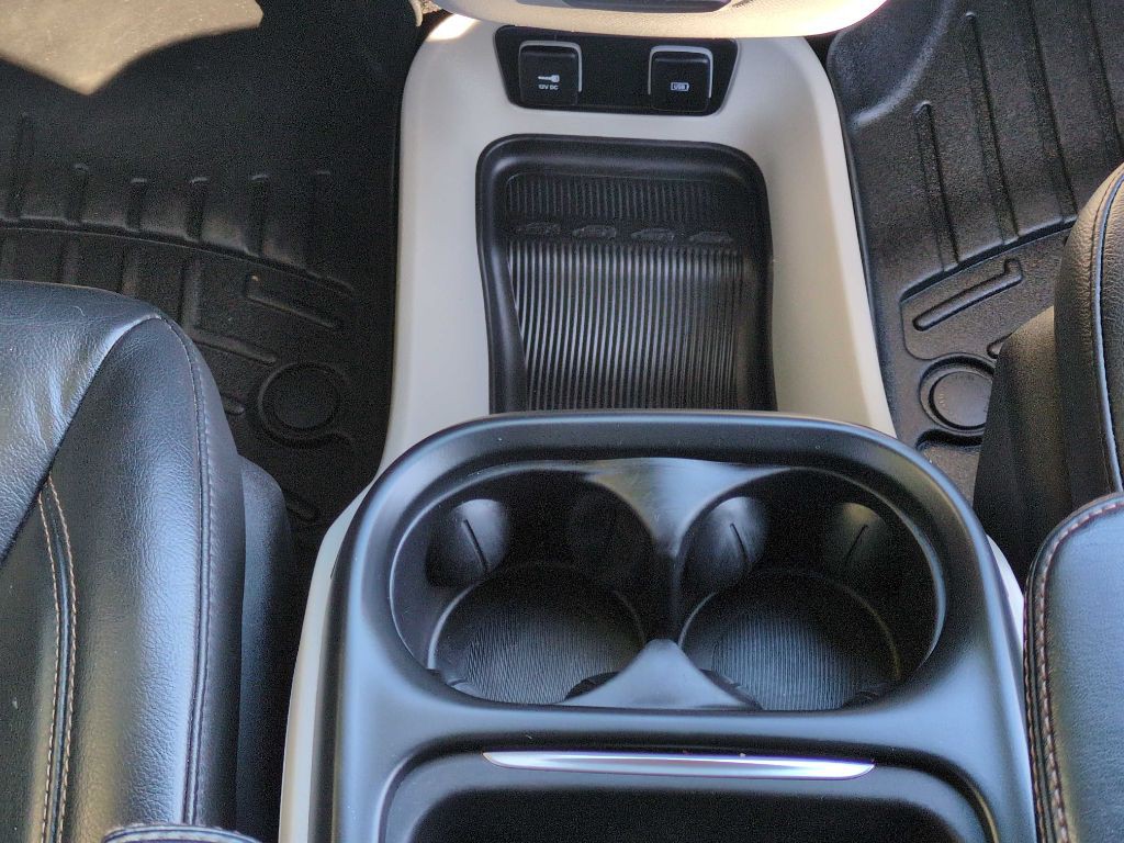 2020 Chrysler Pacifica Image 21