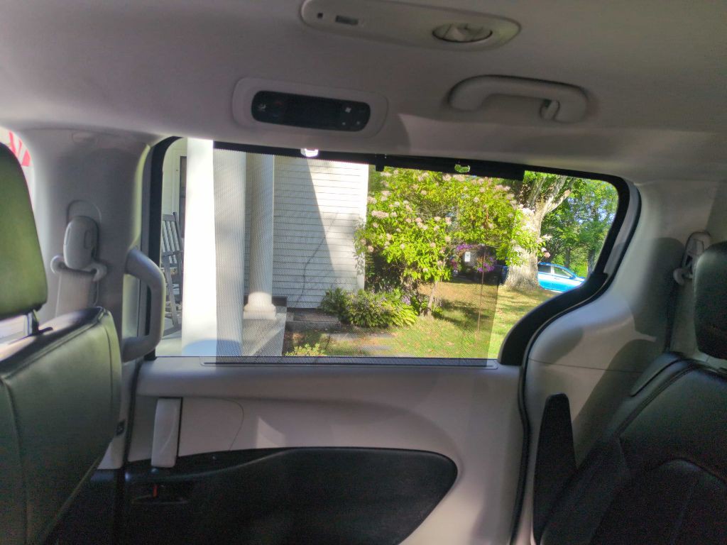 2020 Chrysler Pacifica Image 32