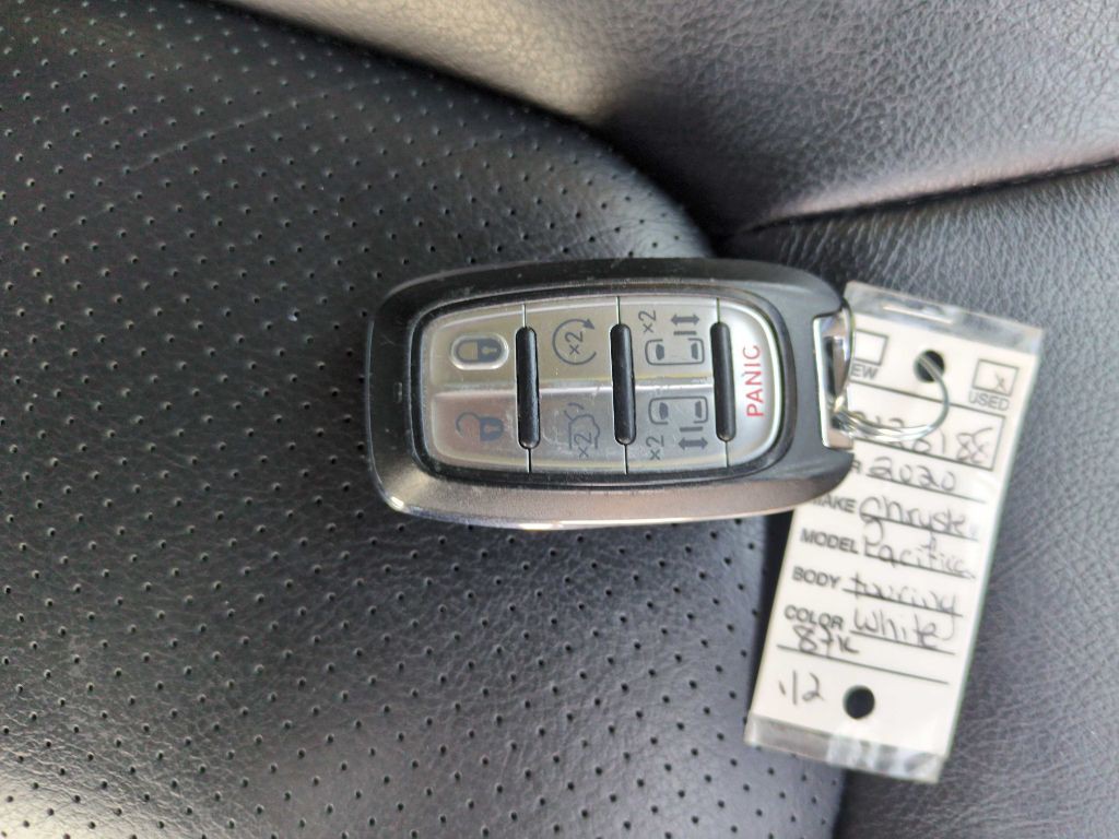 2020 Chrysler Pacifica Image 34